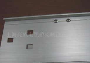 鍍鋅金屬橋架經曆過加工後的處理